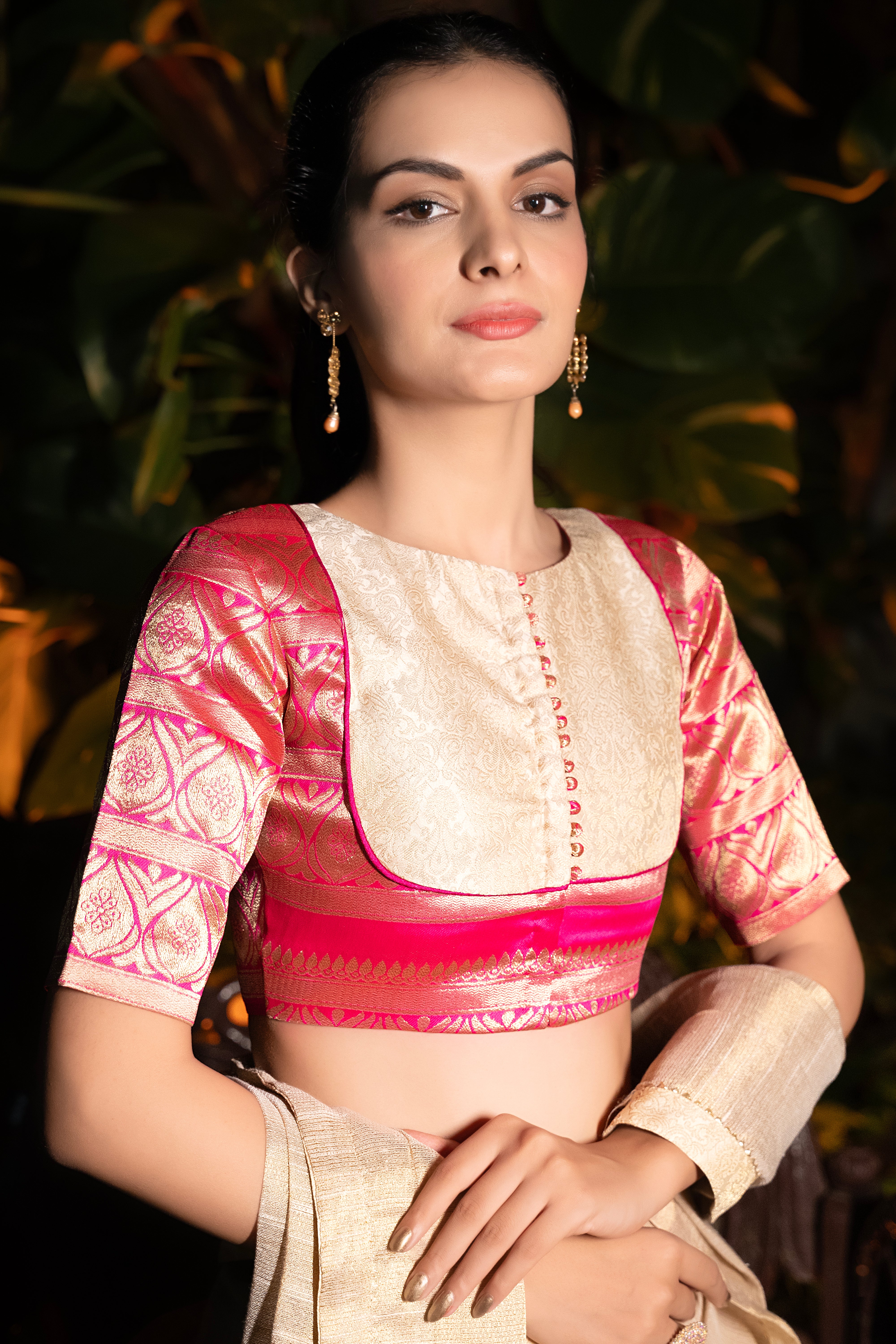 Noor-e-Zari Saree
