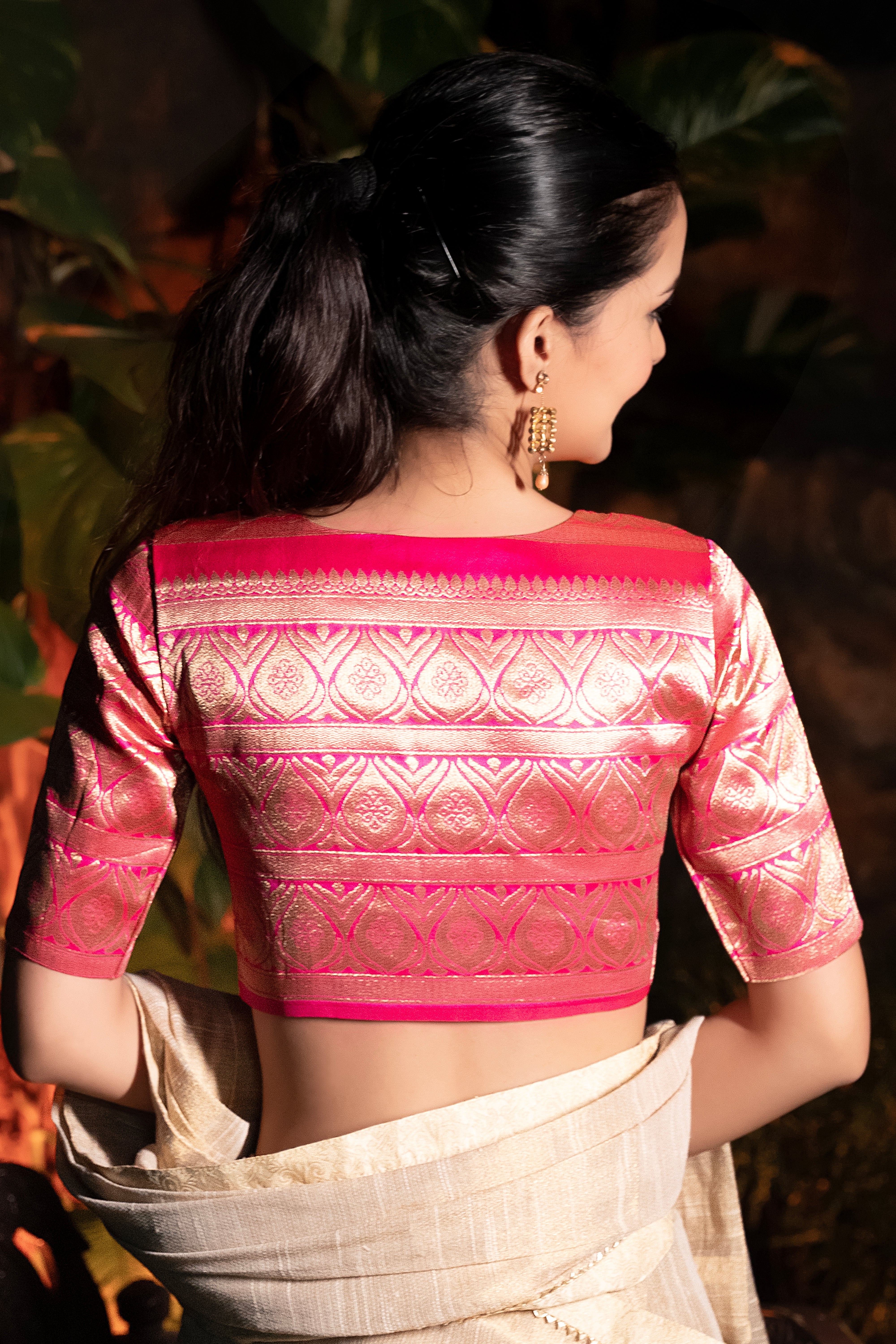 Noor-e-Zari Saree